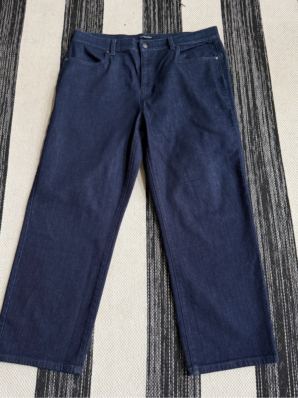Eileen‎ Fisher Women's Relaxed Fit Wise Leg Ankle Jeans in Deep Navy Size XL